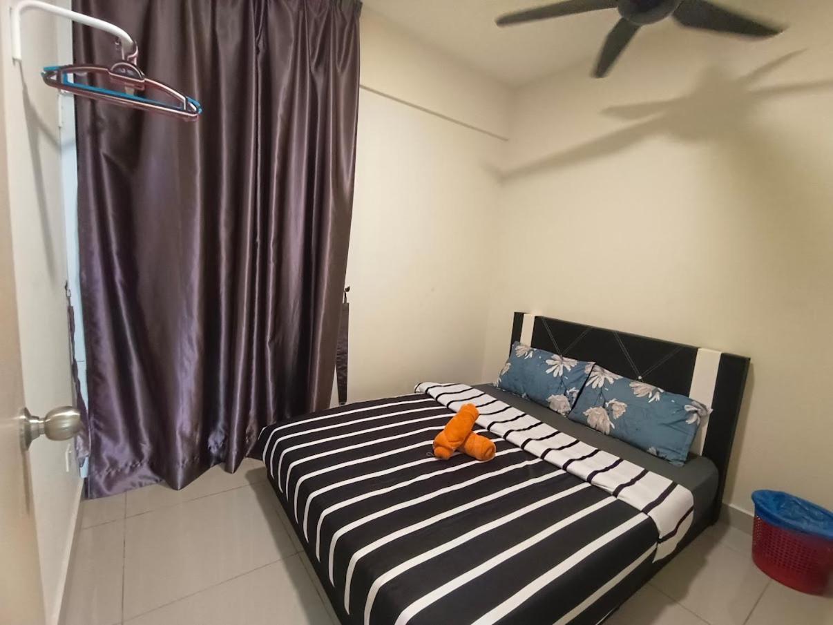Arc Austin Hill Apartment Johor Bahru Esterno foto