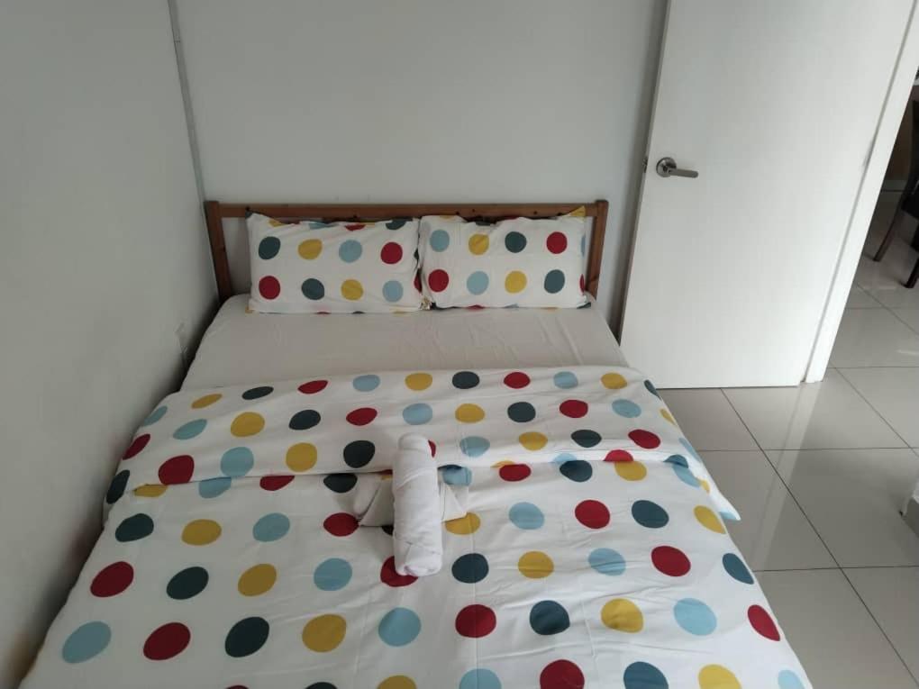 Arc Austin Hill Apartment Johor Bahru Esterno foto